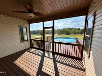 25 Rocky Creek Ln, Benson, NC 27504