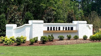 25 Rolling Hills Dr, Youngsville, NC 27596