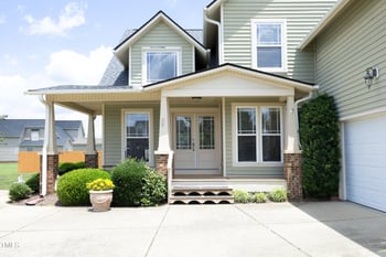 25 Ruth Cir, Fuquay Varina, NC 27526