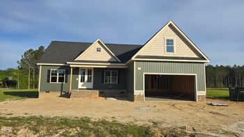 25 Sanders Farm Dr, Smithfield, NC 27577