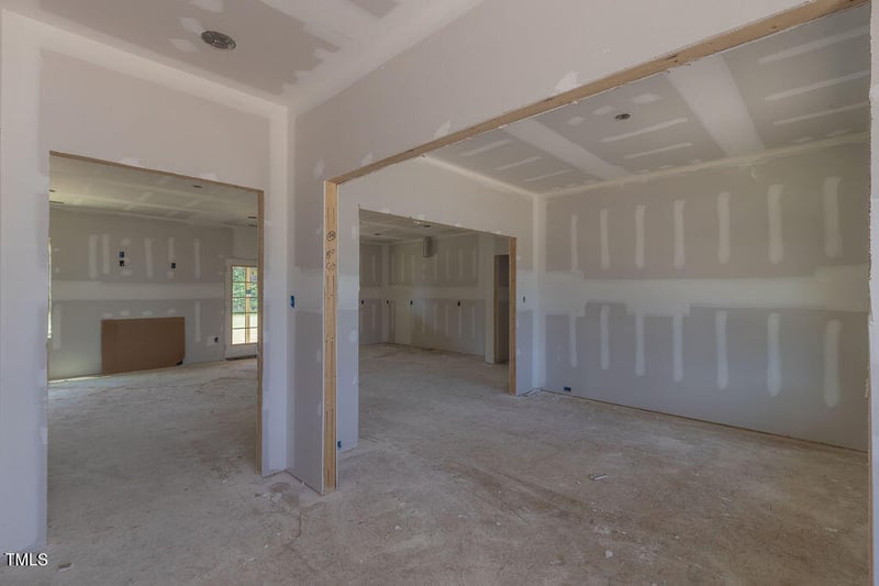 25 Sanders Farm Dr, Smithfield, NC 27577