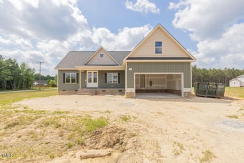 25 Sanders Farm Dr, Smithfield, NC 27577