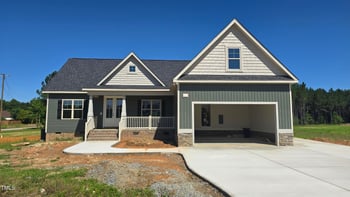 25 Sanders Farm Dr, Smithfield, NC 27577