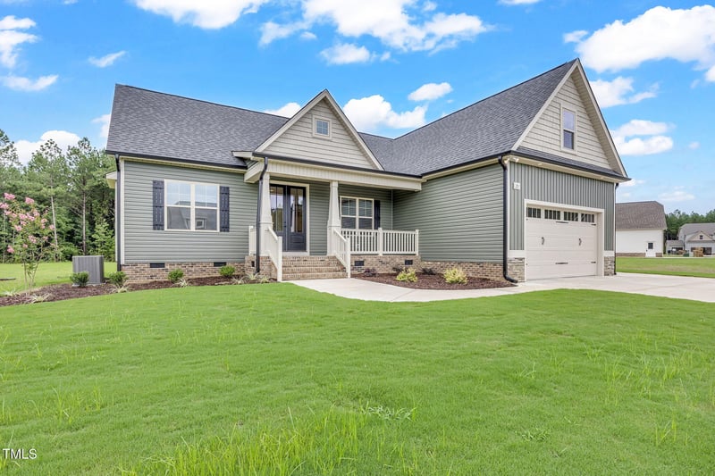 25 Sanders Farm Dr, Smithfield, NC 27577