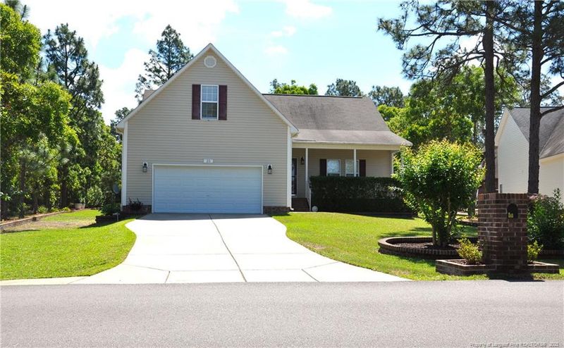 25 Sandpiper Dr, Sanford, NC 27332