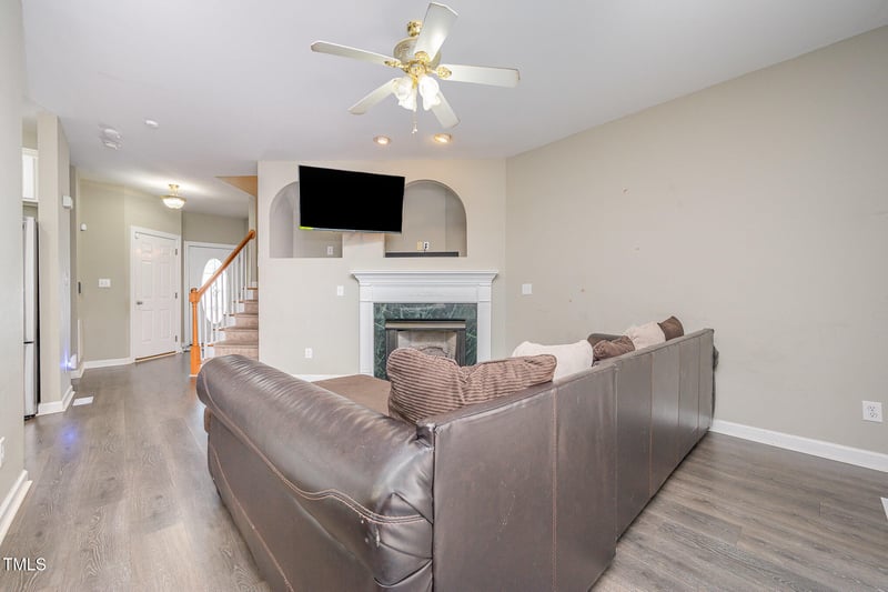 25 Silver Pl #Apt B, Angier, NC 27501