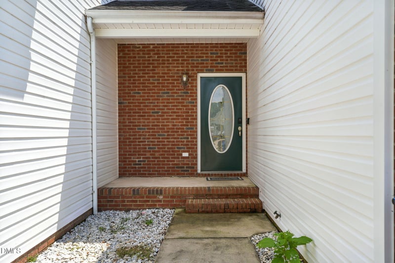 25 Silver Pl #Apt B, Angier, NC 27501