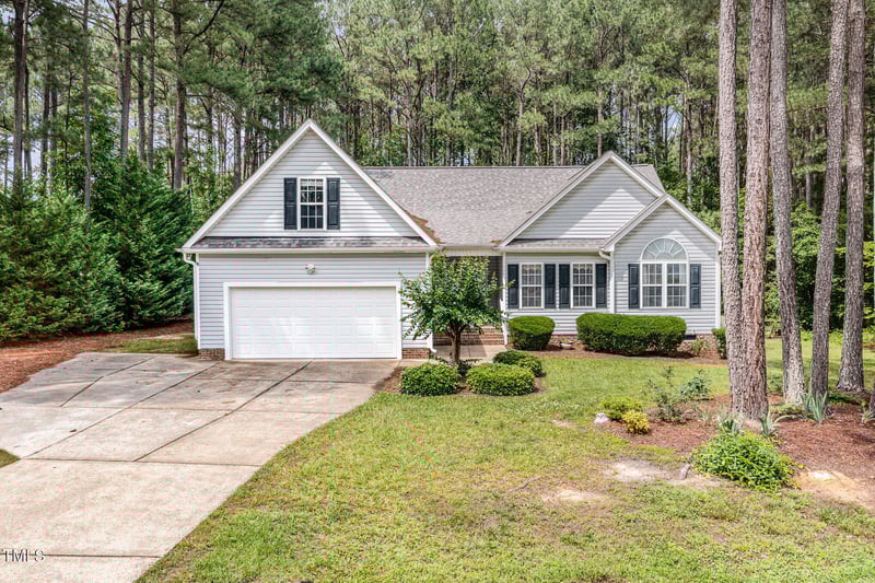 25 Spicetree Ct, Youngsville, NC 27596