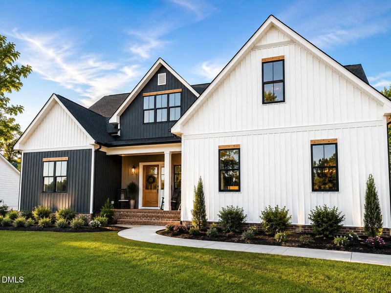 25 Uptown Ct, Zebulon, NC 27597