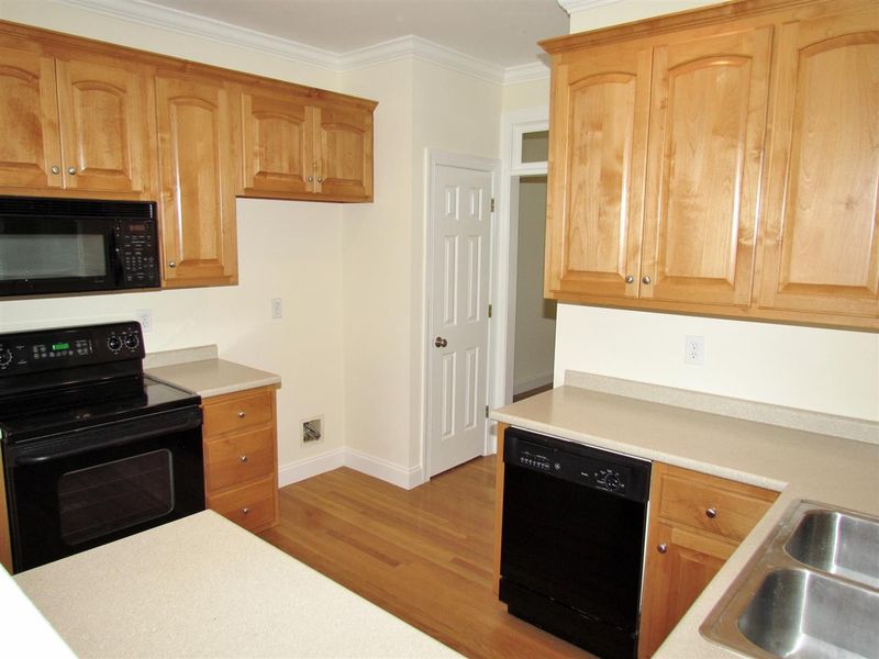 25 Ward Dr, Youngsville, NC 27596