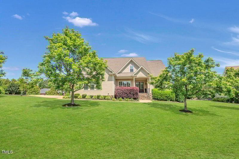25 Westbourne Ln, Youngsville, NC 27596