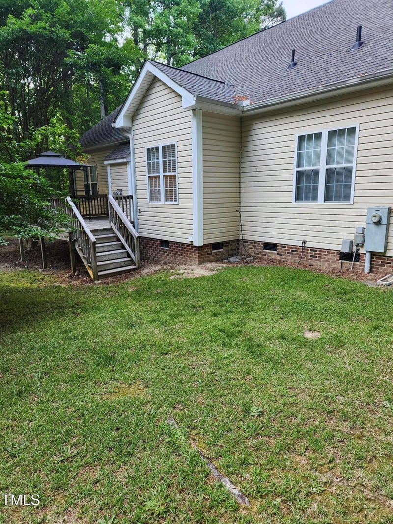 25 Williamston Ridge Dr, Youngsville, NC 27596