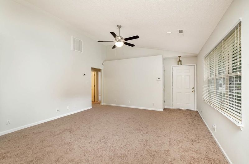 25 Yorkfield Ct, Durham, NC 27713