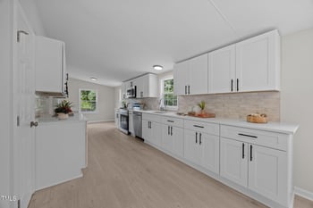 250 Allen Dr, Fuquay Varina, NC 27526