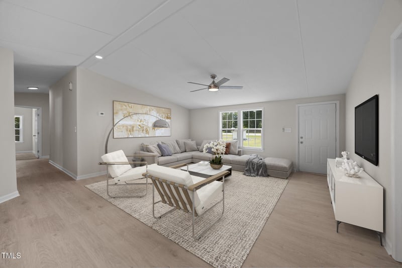 250 Allen Dr, Fuquay Varina, NC 27526