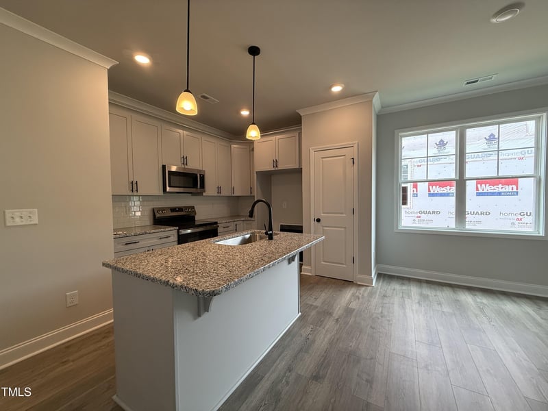 250 Bluejay St, Clayton, NC 27520