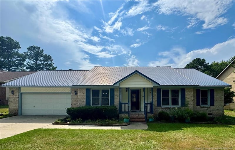250 Buhmann Dr, Fayetteville, NC 28314