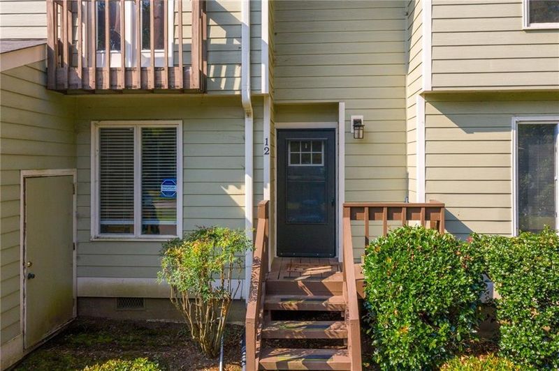 250 S Estes Dr #12, Chapel Hill, NC 27514