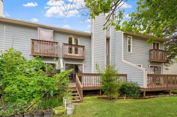 250 Estes Dr #31, Chapel Hill, NC 27514
