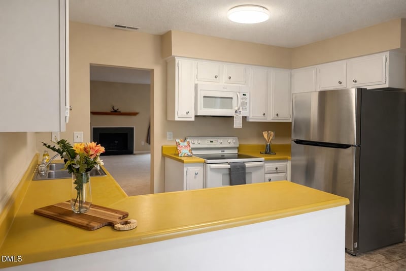 250 Estes Dr #31, Chapel Hill, NC 27514