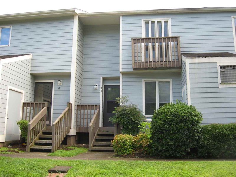 250 S Estes Dr #34, Chapel Hill, NC 27514