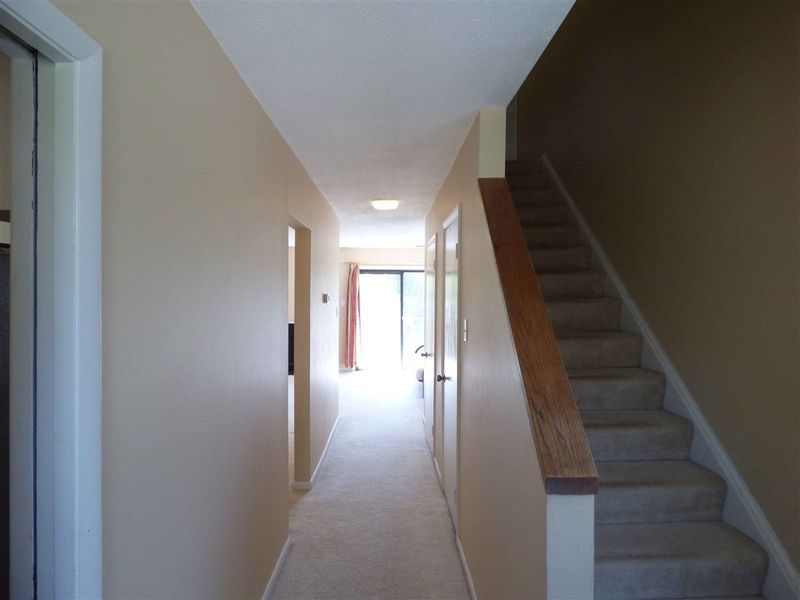250 S Estes Dr #35, Chapel Hill, NC 27514