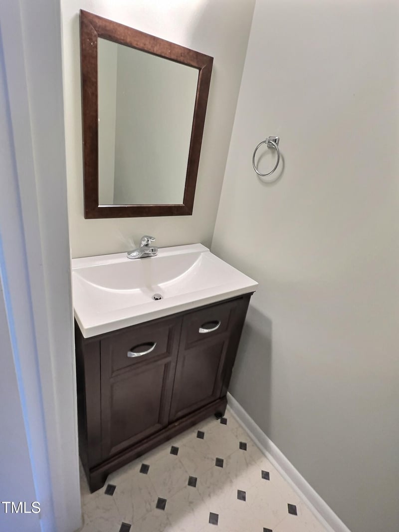 250 Estes Dr #Apt 94, Chapel Hill, NC 27514