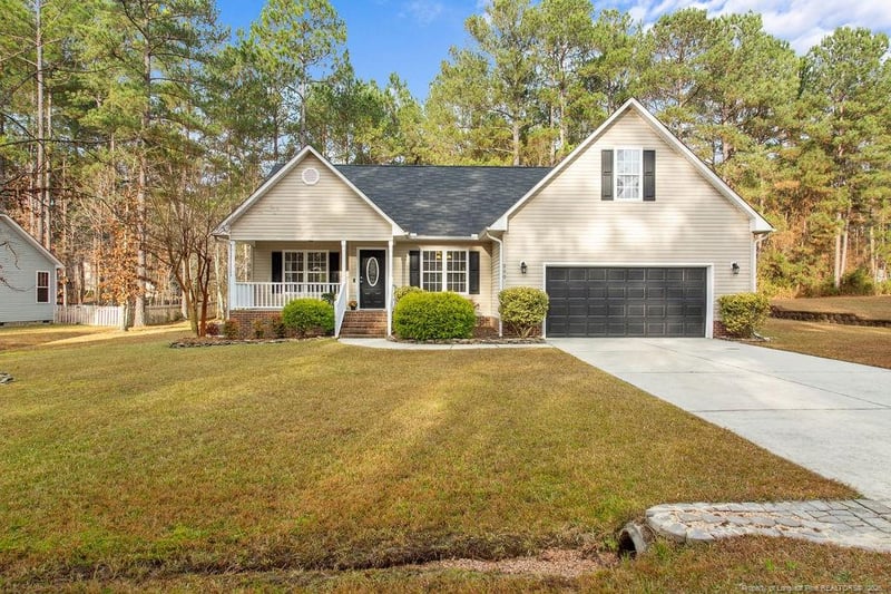 250 Maplewood Dr, Sanford, NC 27332