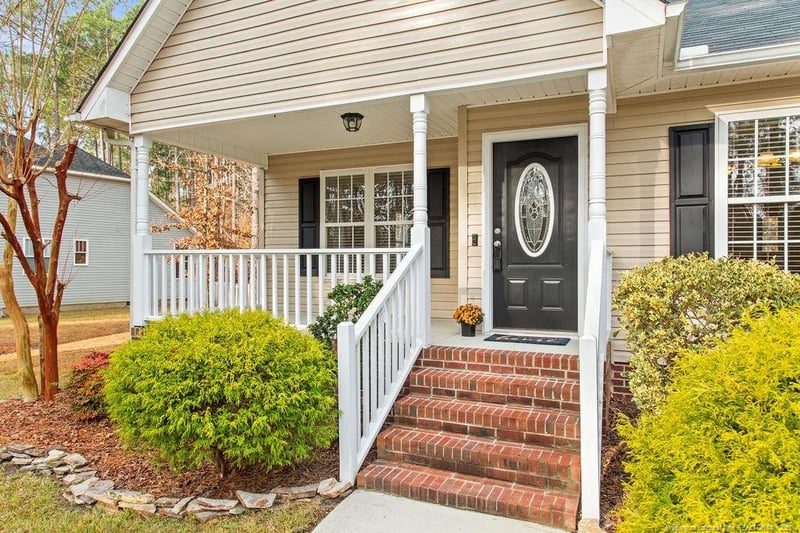 250 Maplewood Dr, Sanford, NC 27332