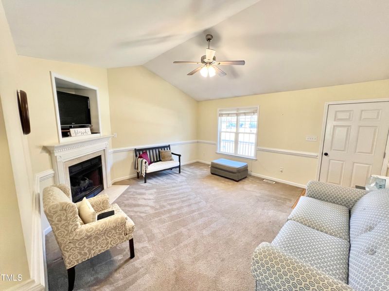 250 Opal Ln, Clayton, NC 27520