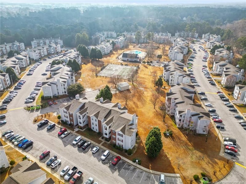 250 Waterdown Dr #12, Fayetteville, NC 28314