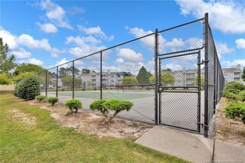 250 Waterdown Dr, Fayetteville, NC 28314
