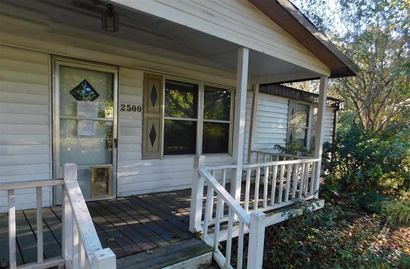 2500 Amy Ct, Garner, NC 27529