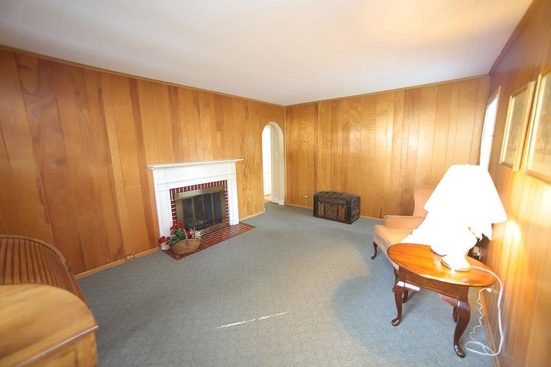 2500 Banner St, Durham, NC 27704