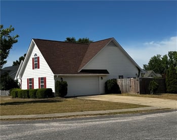 2500 Forest Lodge Dr, Fayetteville, NC 28306