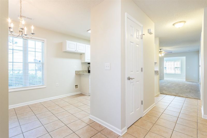 2500 Huntscroft Ln #100, Raleigh, NC 27617