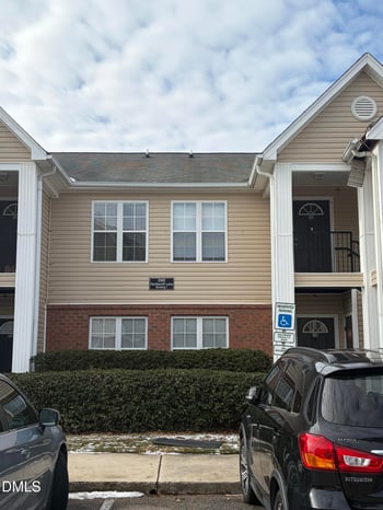 2500 Huntscroft Ln #200, Raleigh, NC 27617