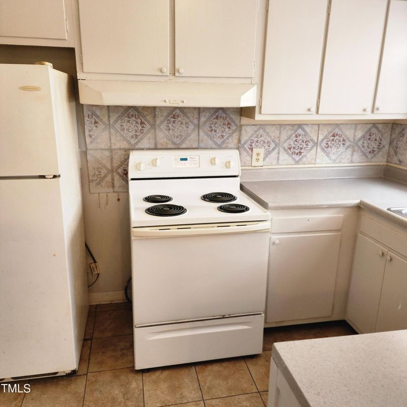 2500 Janet St, Durham, NC 27707