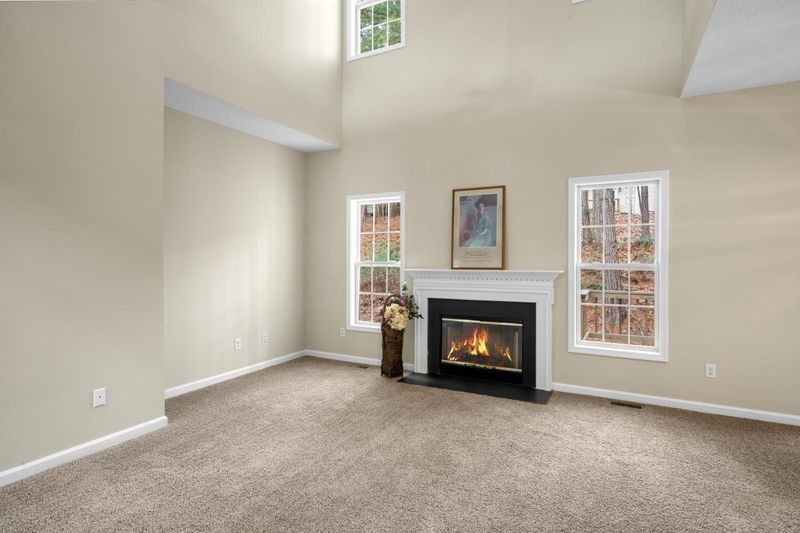 2500 Laurel Falls Ln, Raleigh, NC 27603