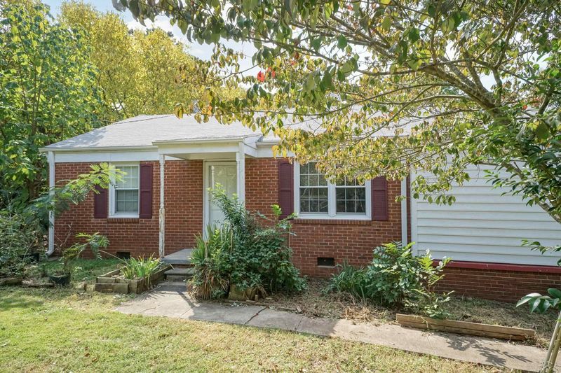 2500 Springhill Ave, Raleigh, NC 27603