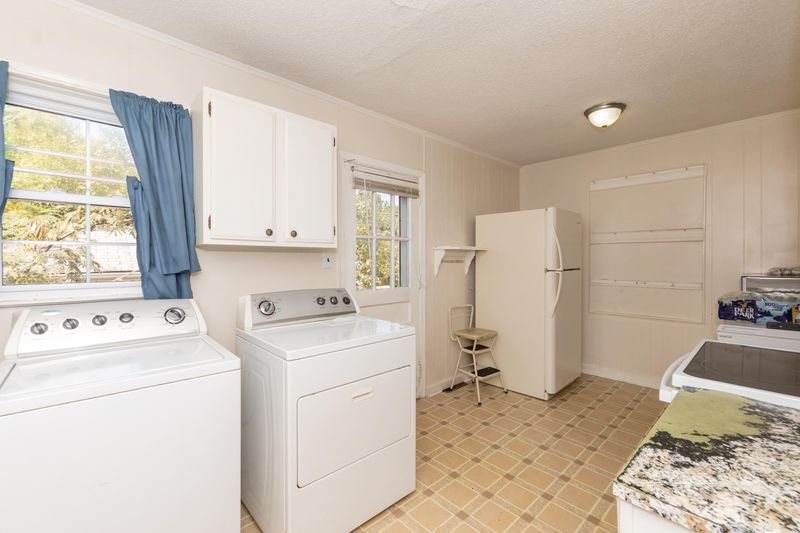 2500 Springhill Ave, Raleigh, NC 27603