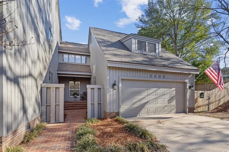 2500 Woodwind Dr, Fayetteville, NC 28304