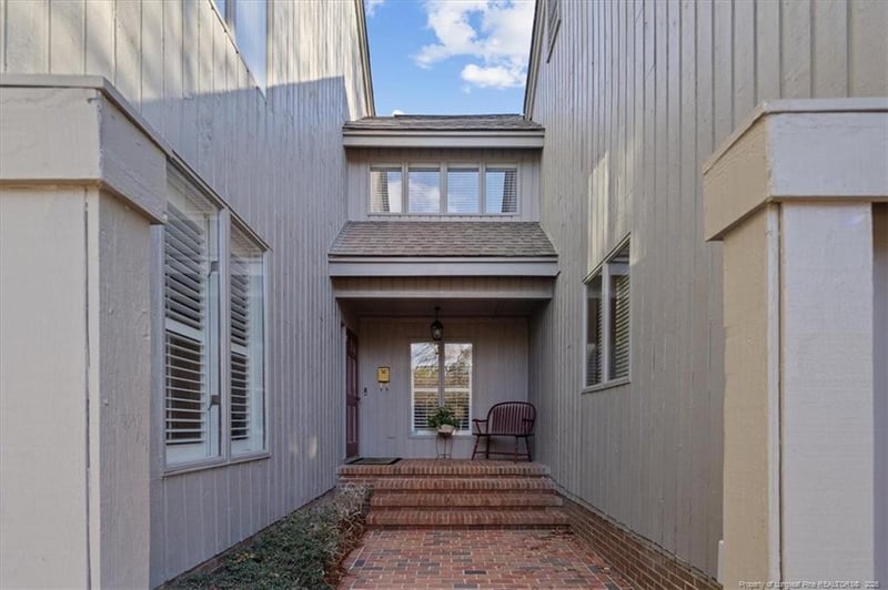 2500 Woodwind Dr, Fayetteville, NC 28304