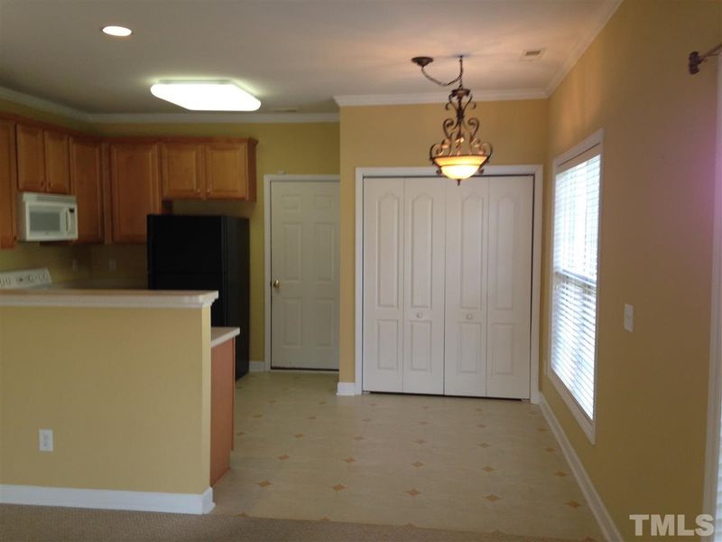 2501 Forest Shadows Ln, Raleigh, NC 27614