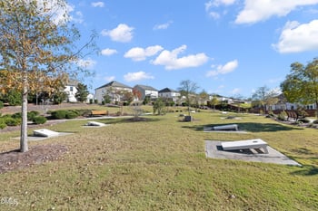 2501 Friars Head Ct, Fuquay Varina, NC 27526