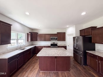 2501 Gray Hawk Trl, Zebulon, NC 27597