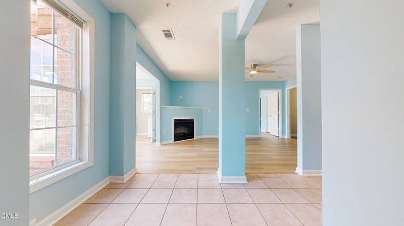 2501 Hunstcroft #100, Raleigh, NC 27617