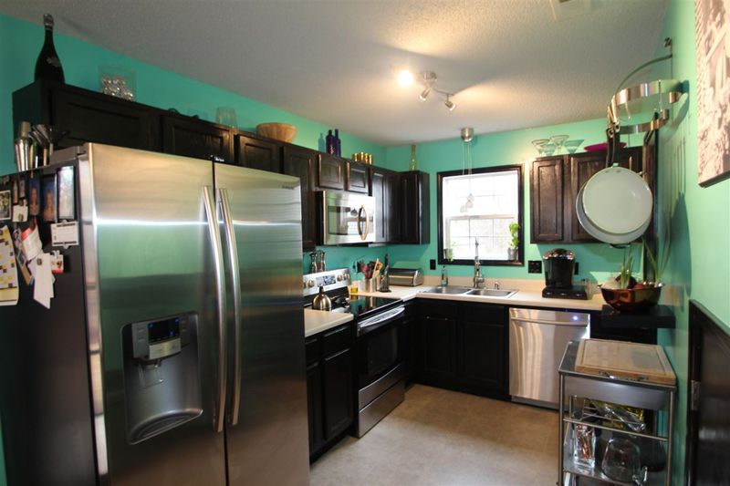 2501 Lilymount Dr, Raleigh, NC 27610