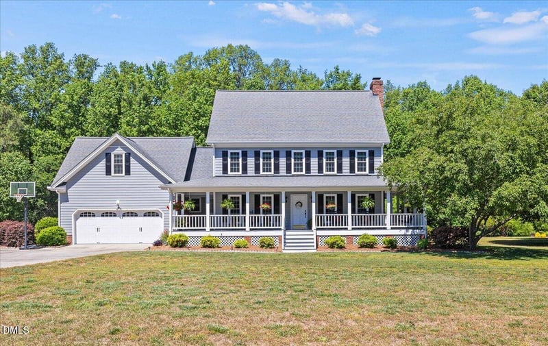 2501 Mary Marvin Trl, Fuquay Varina, NC 27526