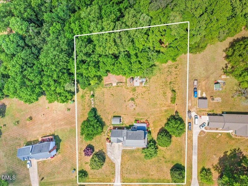 2501 Mary Marvin Trl, Fuquay Varina, NC 27526